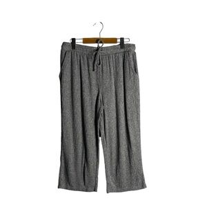 La Vie En Rose Women's Gray Capri Lounge Pant